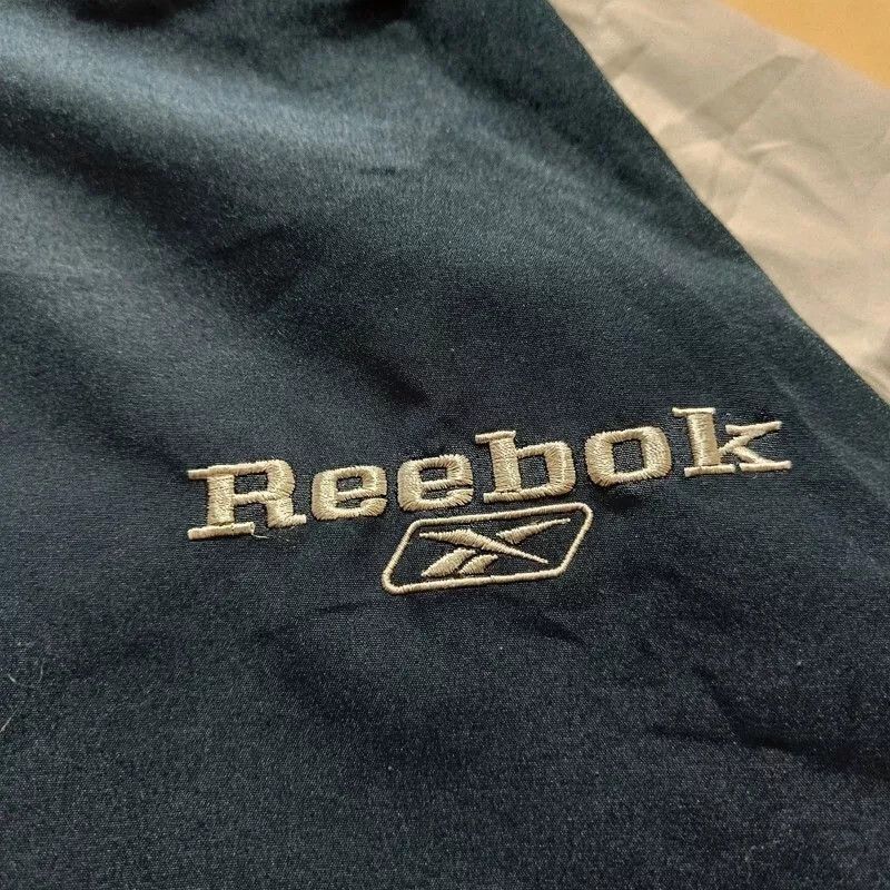 Reebok Vintage 00s Reebok Tracksuit Jacket Full Zip White Blue XL Size US XL / EU 56 / 4 - 5 Thumbnail