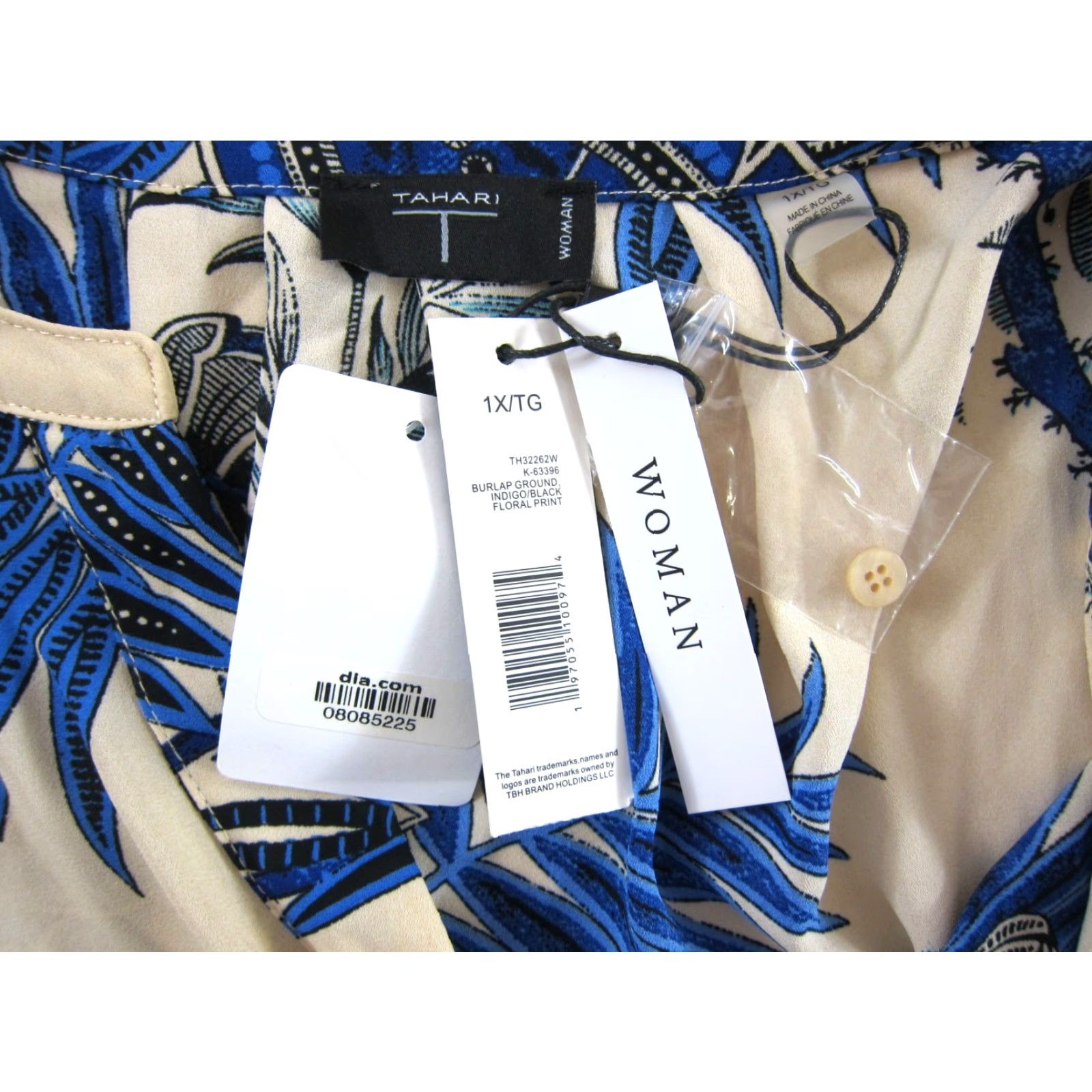 Vintage Tahari Blouse 1X Womens Floral V-Neck Long Sleeve Tunic Blue Ivory Black Size XL / US 12-14 / IT 48-50 - 3 Thumbnail