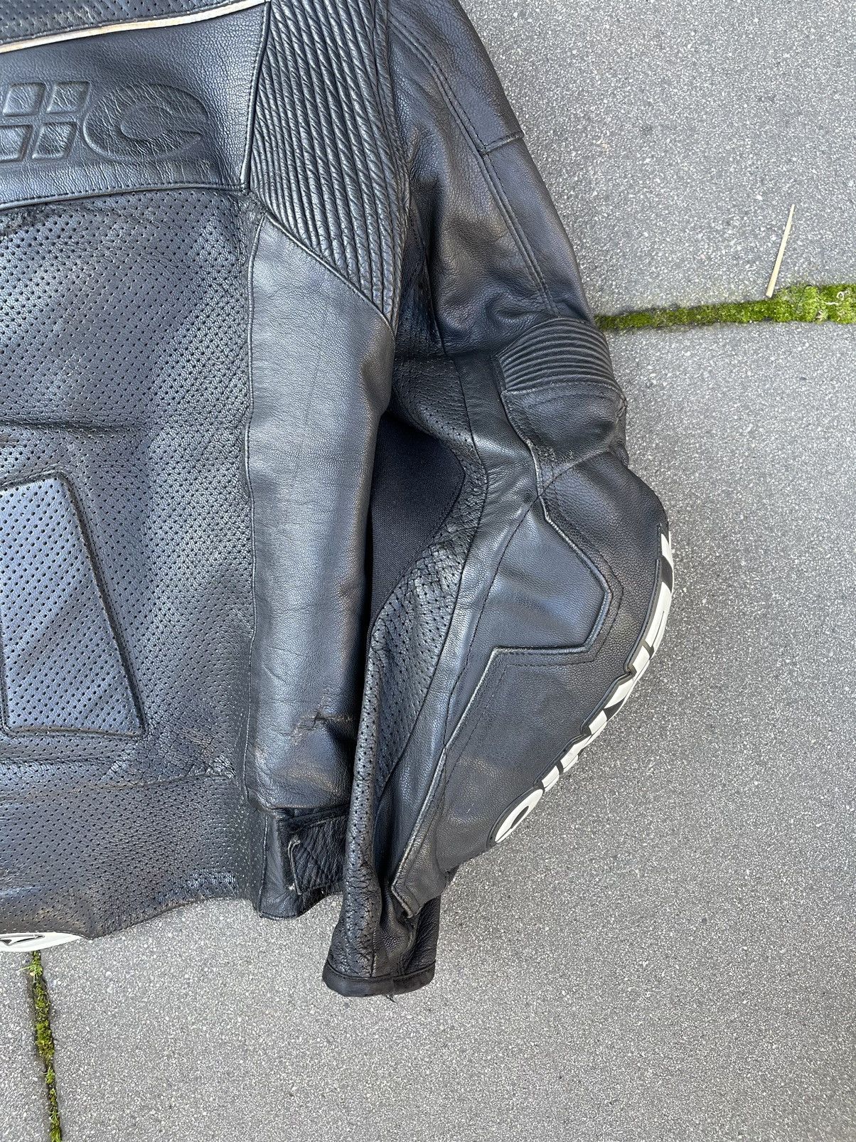 Vintage Teknic studded armoured leather moto jacket uwu Size US L / EU 52-54 / 3 - 9 Thumbnail