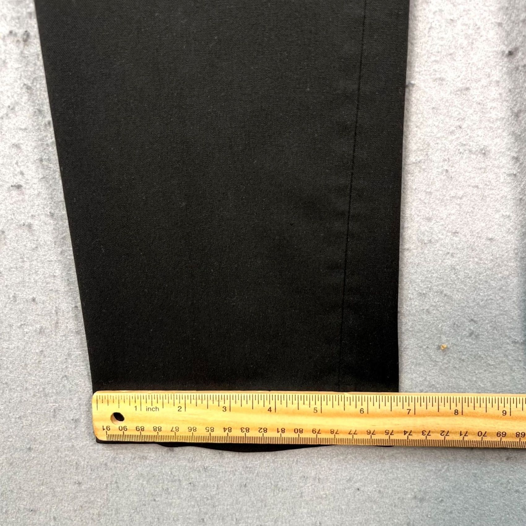Uniqlo Uniqlo Pants Womens Size Medium Black Straight-Leg Ankle Polyester Blend Size 32" / US 10 / IT 46 - 7 Thumbnail