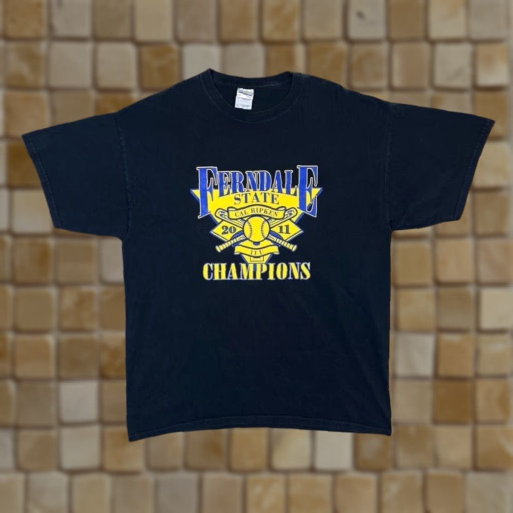 Gildan Ferndale State Champions "Cal Ripken" Baseball Sports Graphic Black T-Shirt XL Mens Short Sleeve Round Neck Size US XL / EU 56 / 4 - 1 Thumbnail
