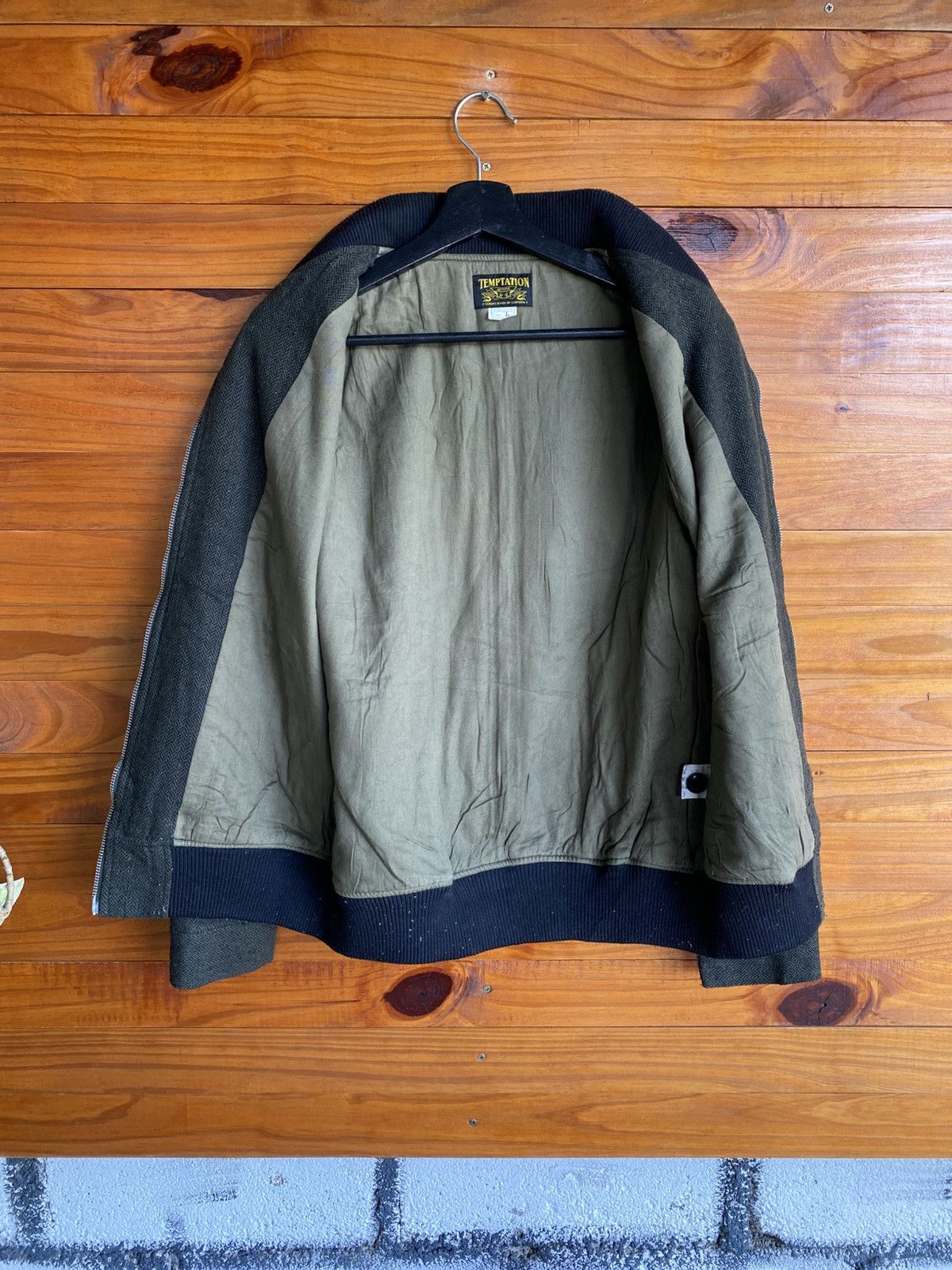 Japanese Brand Vintage Temptation Herringbone Jacket Olive Green Wool Blend Size US L / EU 52-54 / 3 - 14 Thumbnail