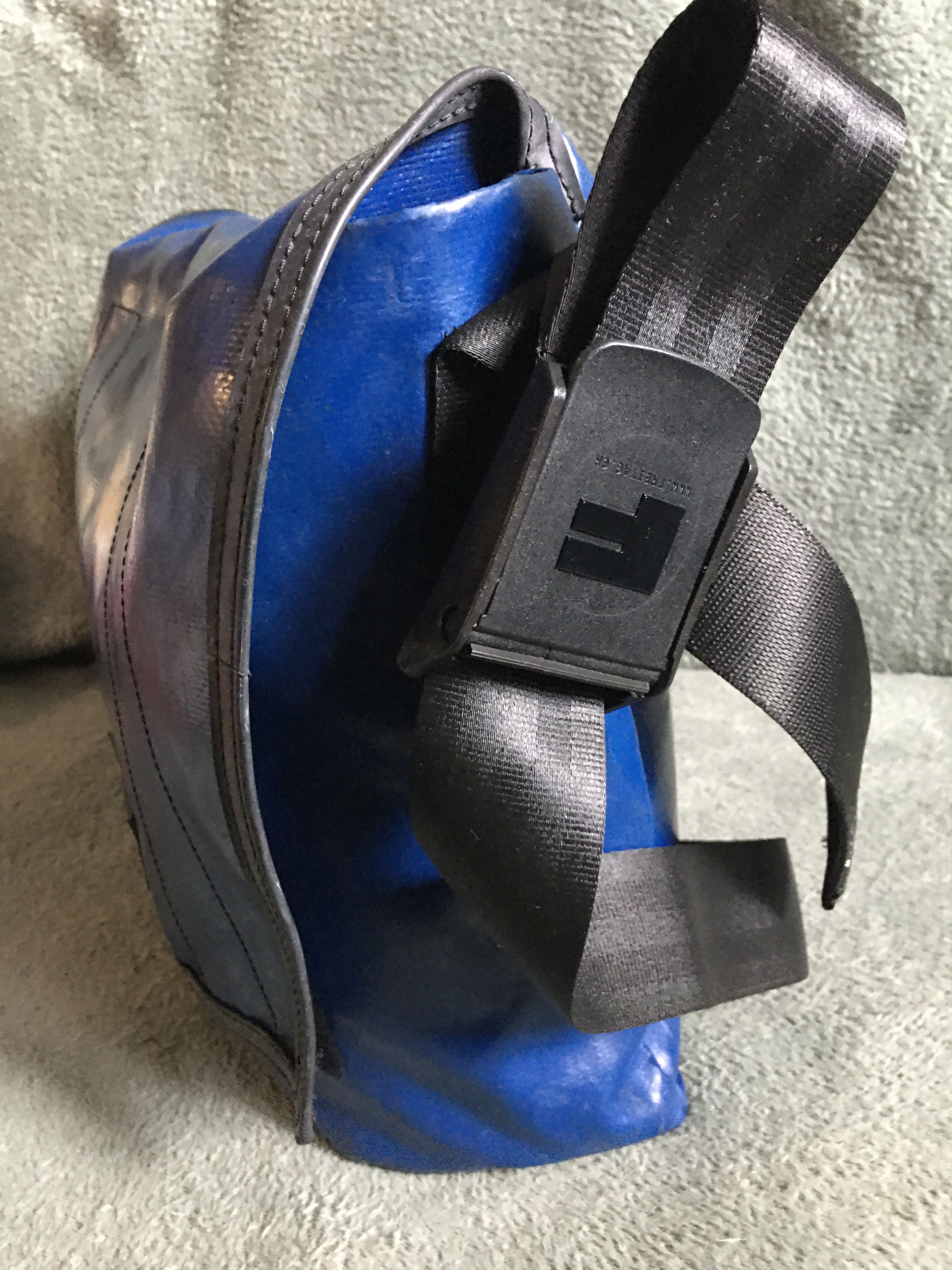 Freitag FREITAG F12 Dragnet Blue Recycle Material Shoulder Bag Size ONE SIZE - 7 Thumbnail