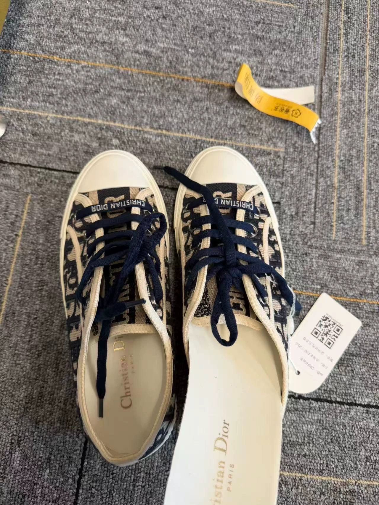 Dior Dior Women's 36.5 Shoes Size US 6 / IT 36 - 1 Thumbnail