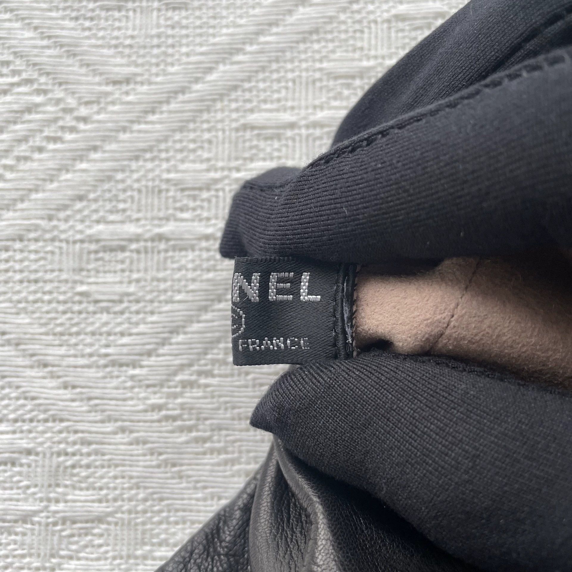 Chanel CHANEL Women's Fingerless Golf Glove 98 New B&W 8 Size ONE SIZE - 9 Thumbnail