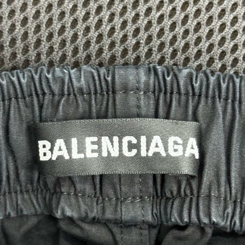 Balenciaga Balenciaga size 44 Washed Cupid embroidered shorts Size US 28 / EU 44 - 5 Thumbnail