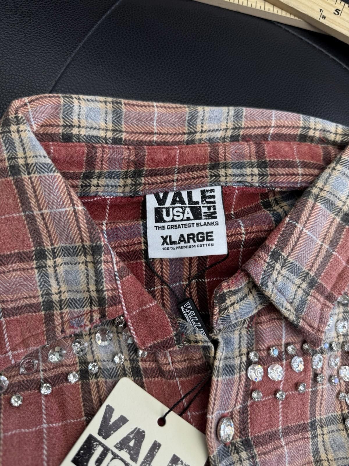 Vale Vale Forever Valley Full Crystal Stone Flannel Size (XL) Size US XL / EU 56 / 4 - 7 Thumbnail