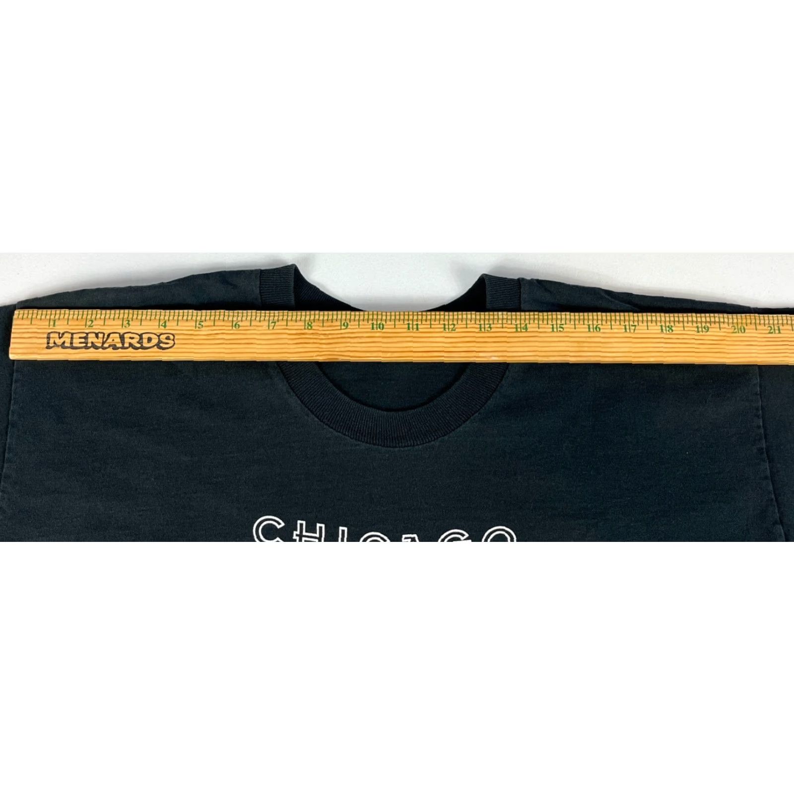 NHL VINTAGE Men's Chicago Blackhawks T-Shirt 90s 1990s Single Stitch XL Black Logo Crew Neck Short Sleeve Shirt Mens Size US XL / EU 56 / 4 - 6 Thumbnail