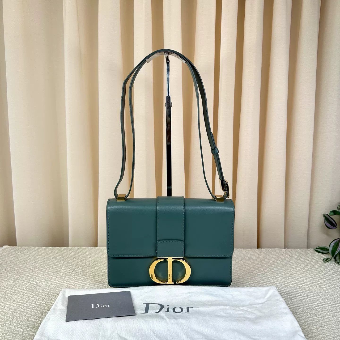 Dior Pre-loved Bag Very good condition Size ONE SIZE - 1 Thumbnail