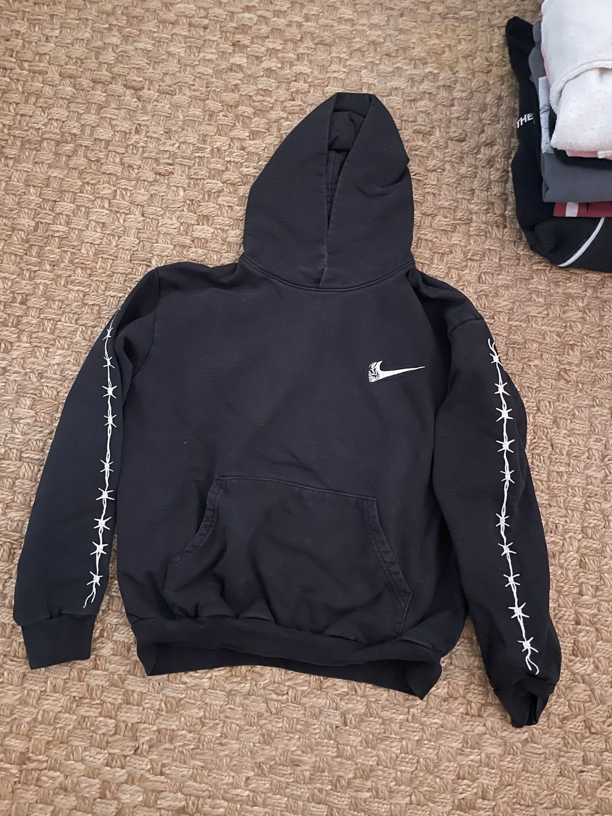 Warren Lotas Nike | Grailed