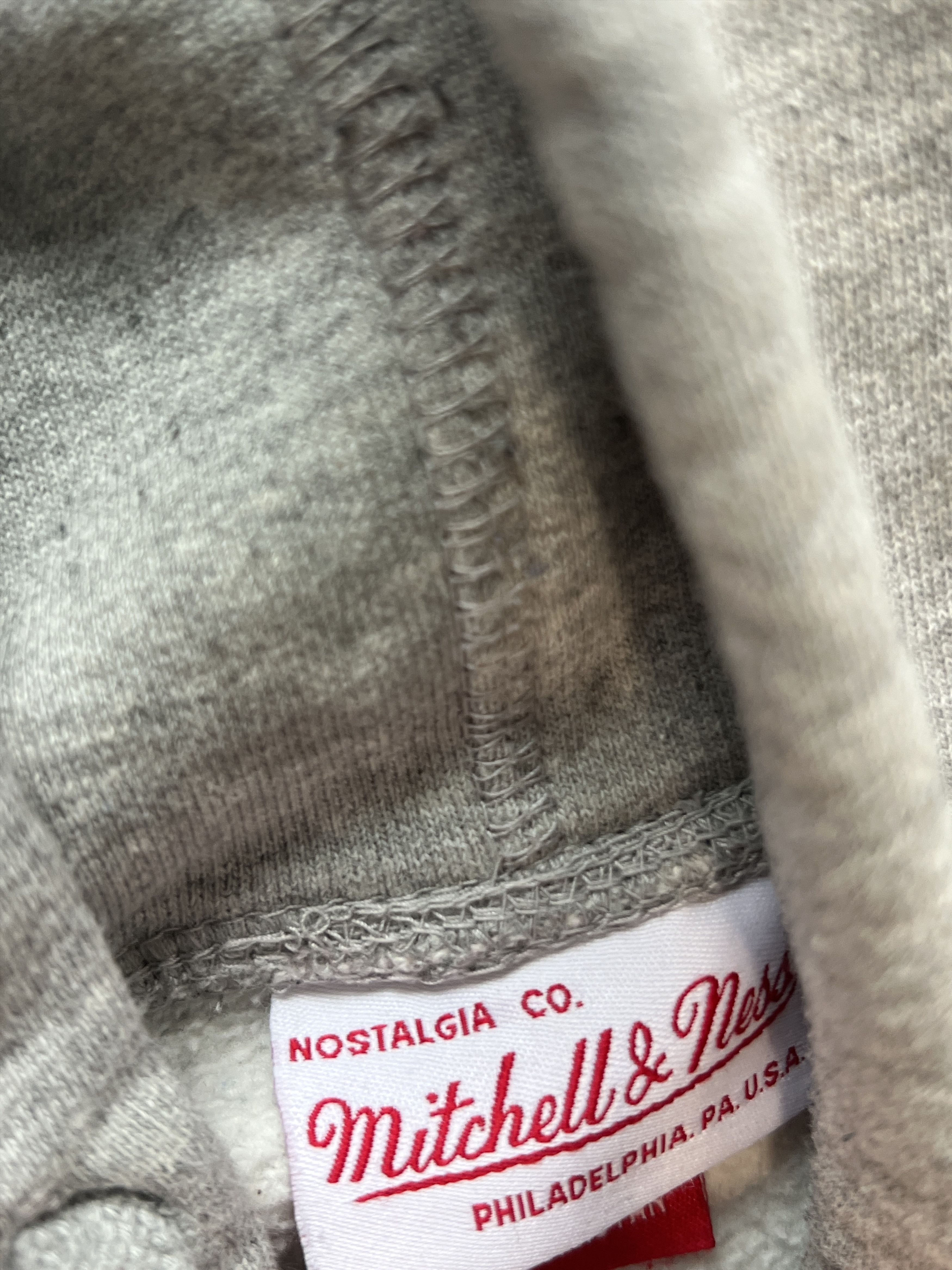 Mitchell & Ness OVO x Mitchell & Ness x NBA x RAPTORS OG OWL HOODIE XL Size US XL / EU 56 / 4 - 8 Thumbnail