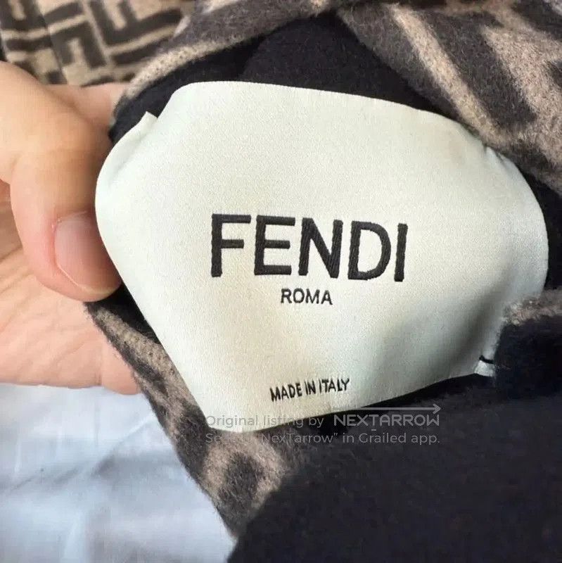 Fendi Fendi Women's Black Wool Jacket with Hood . Size L / US 10 / IT 46 - 5 Thumbnail