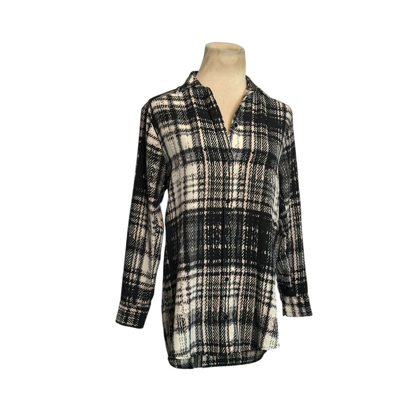 Topshop Topshop black plaid 3/4 sleeves buttoned blouse size 2P Size XS / US 0-2 / IT 36-38 - 12 Thumbnail