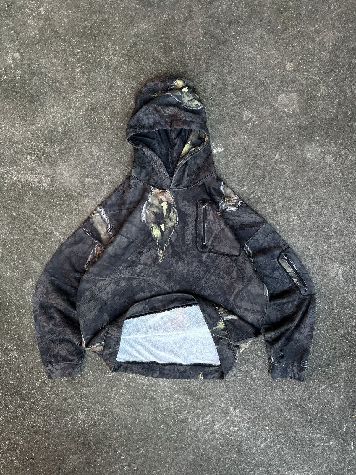 Carhartt × Vintage Vintage Y2K Realtree Camo Hooded Carhartt Style Size US L / EU 52-54 / 3 - 4 Thumbnail