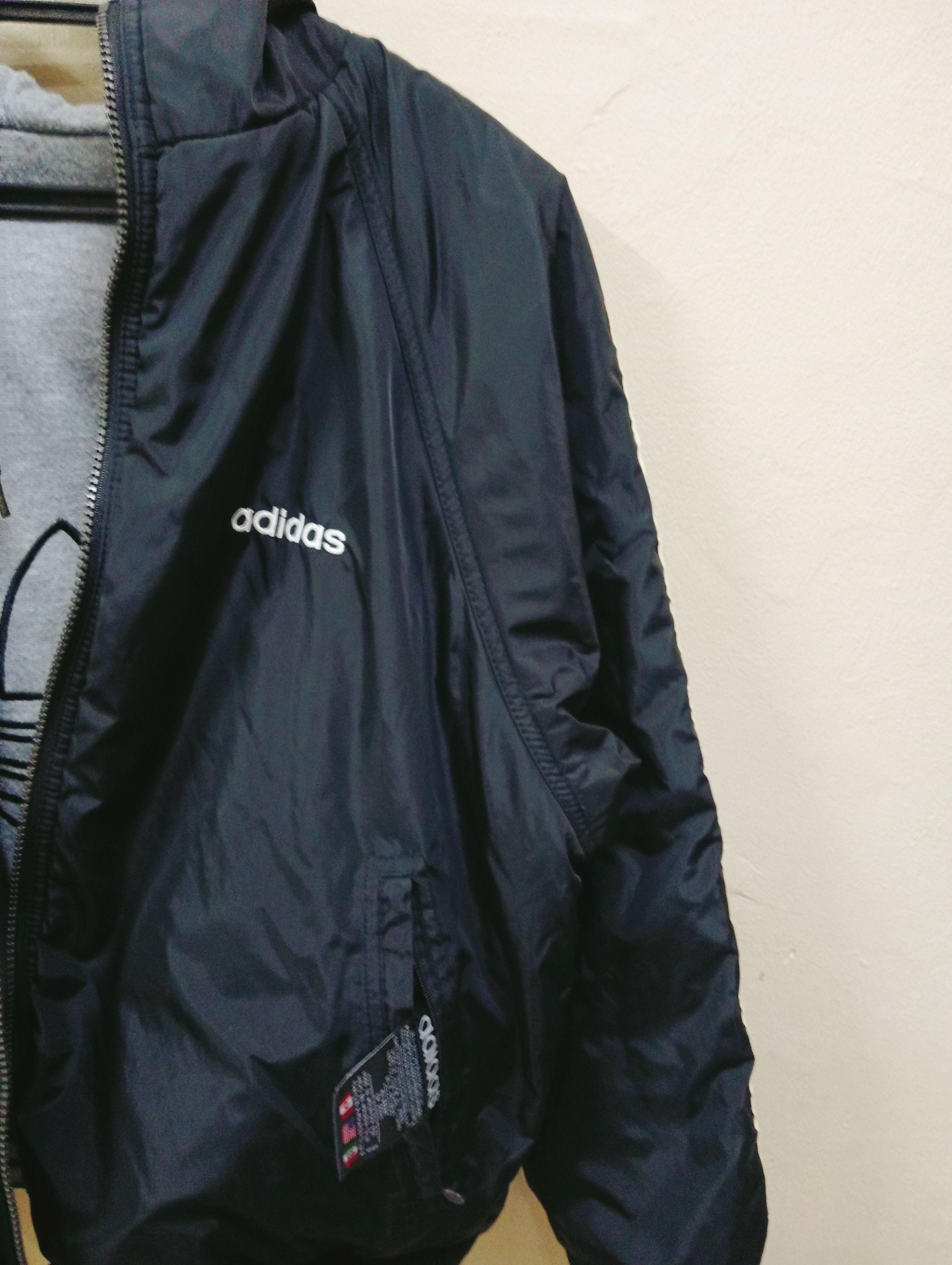 Adidas Vintage Adidas Reversible Hooded Jacket Size US S / EU 44-46 / 1 - 2 Thumbnail
