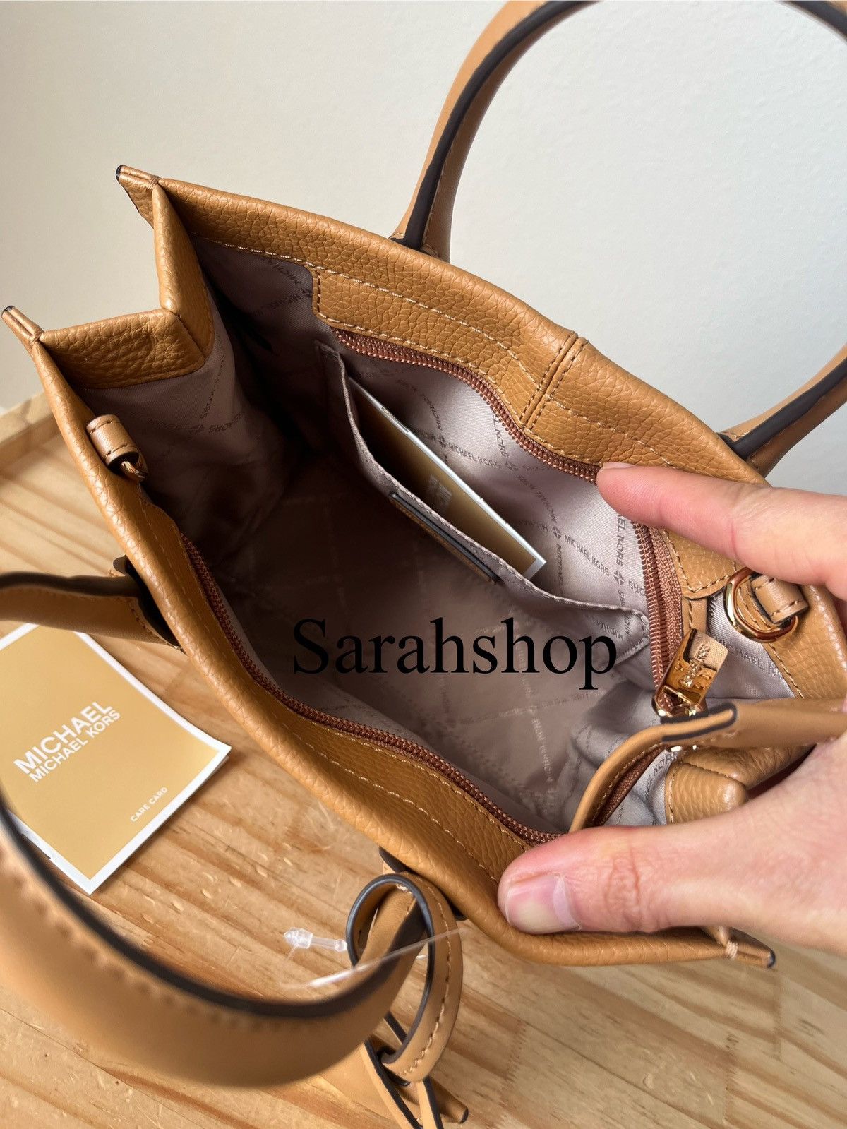 Michael Kors Michael Kors Purse Size ONE SIZE - 10 Thumbnail