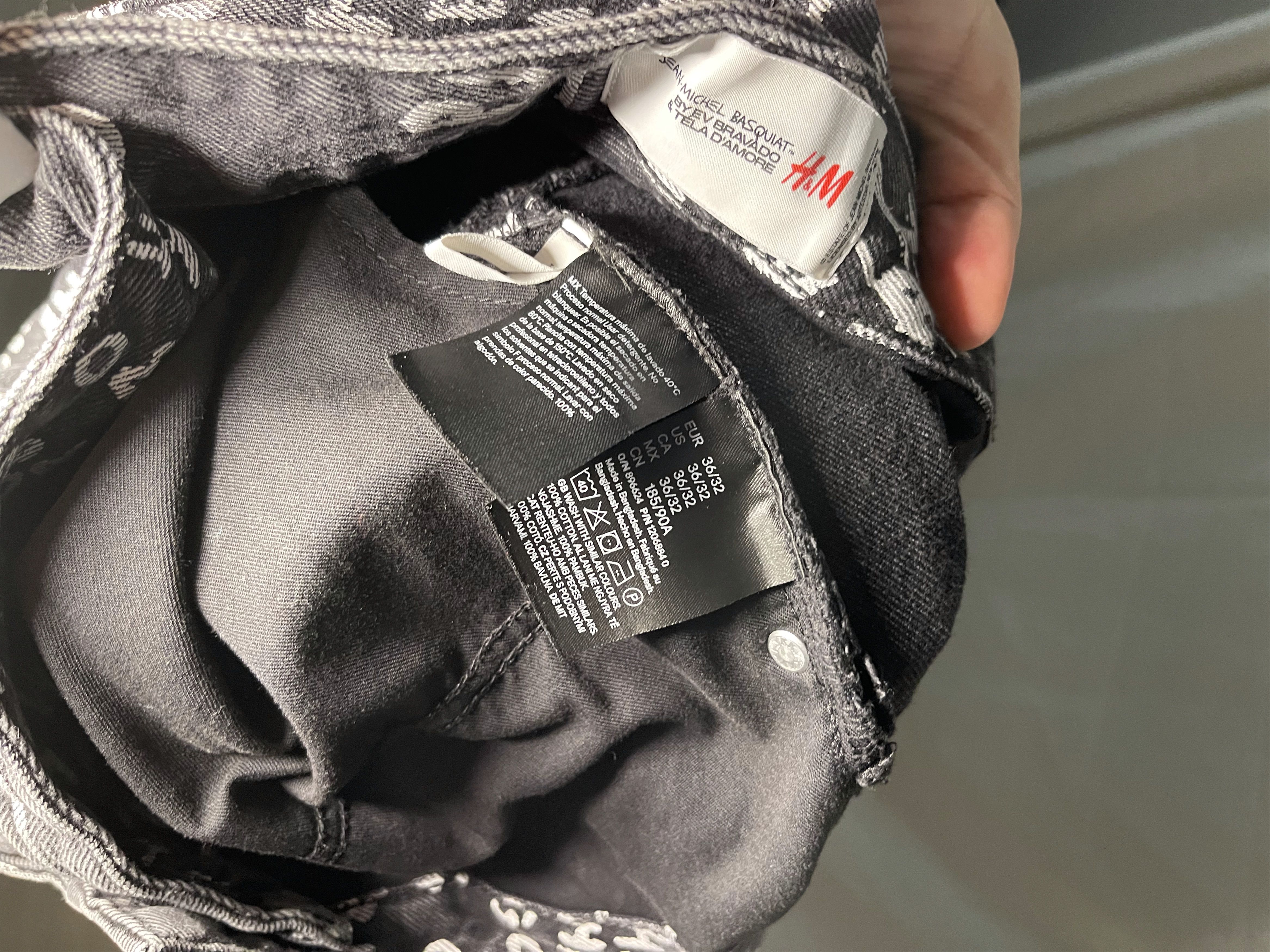 H&M × Jean-Michel Basquiat × Who Decides War All-Over-Print Denim Cargo Pants Jeans Size US 36 / EU 52 - 3 Thumbnail