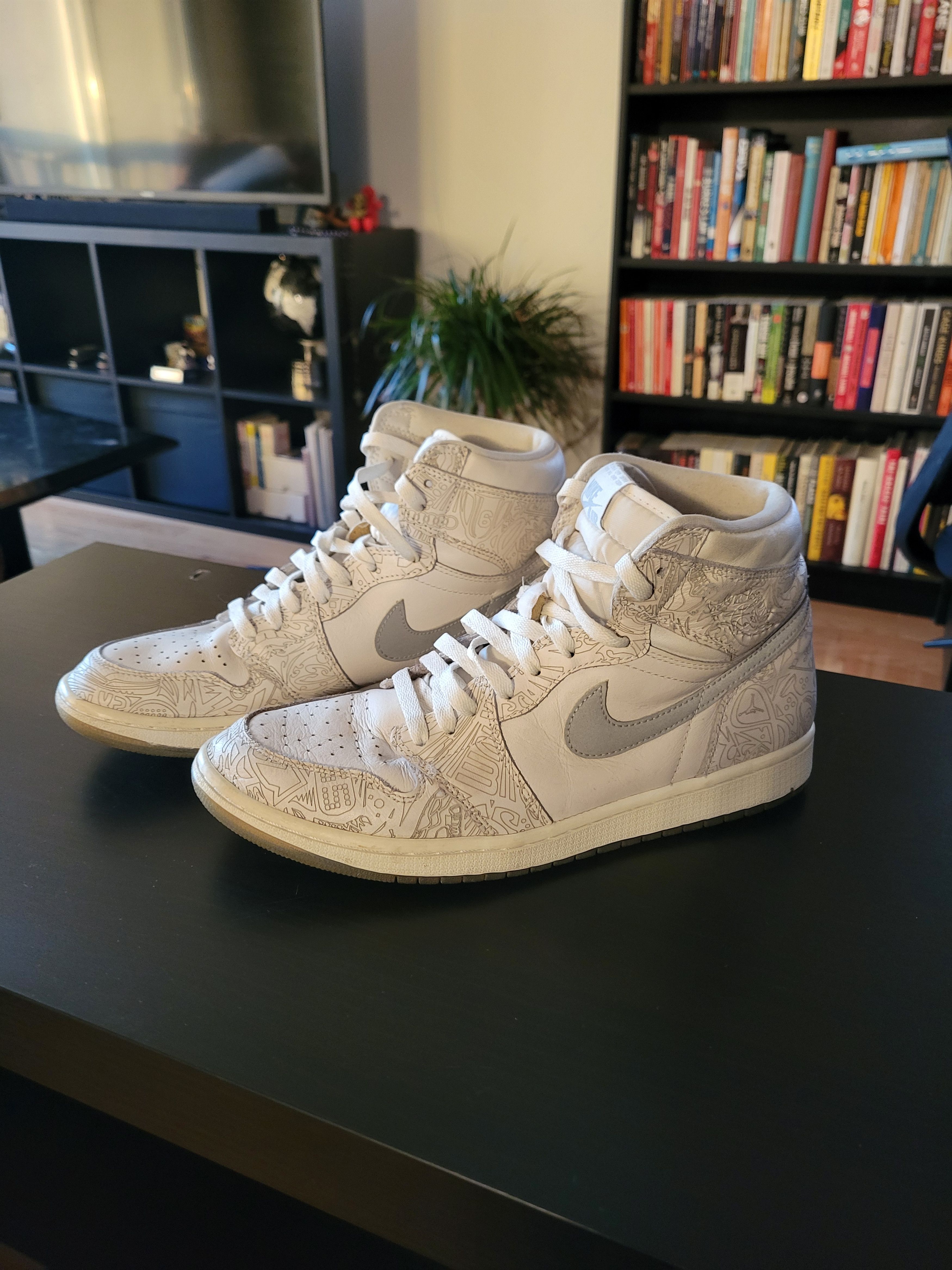 Jordan Brand Air Jordan 1 Laser 2015 Size US 11 / EU 44 - 1 Thumbnail
