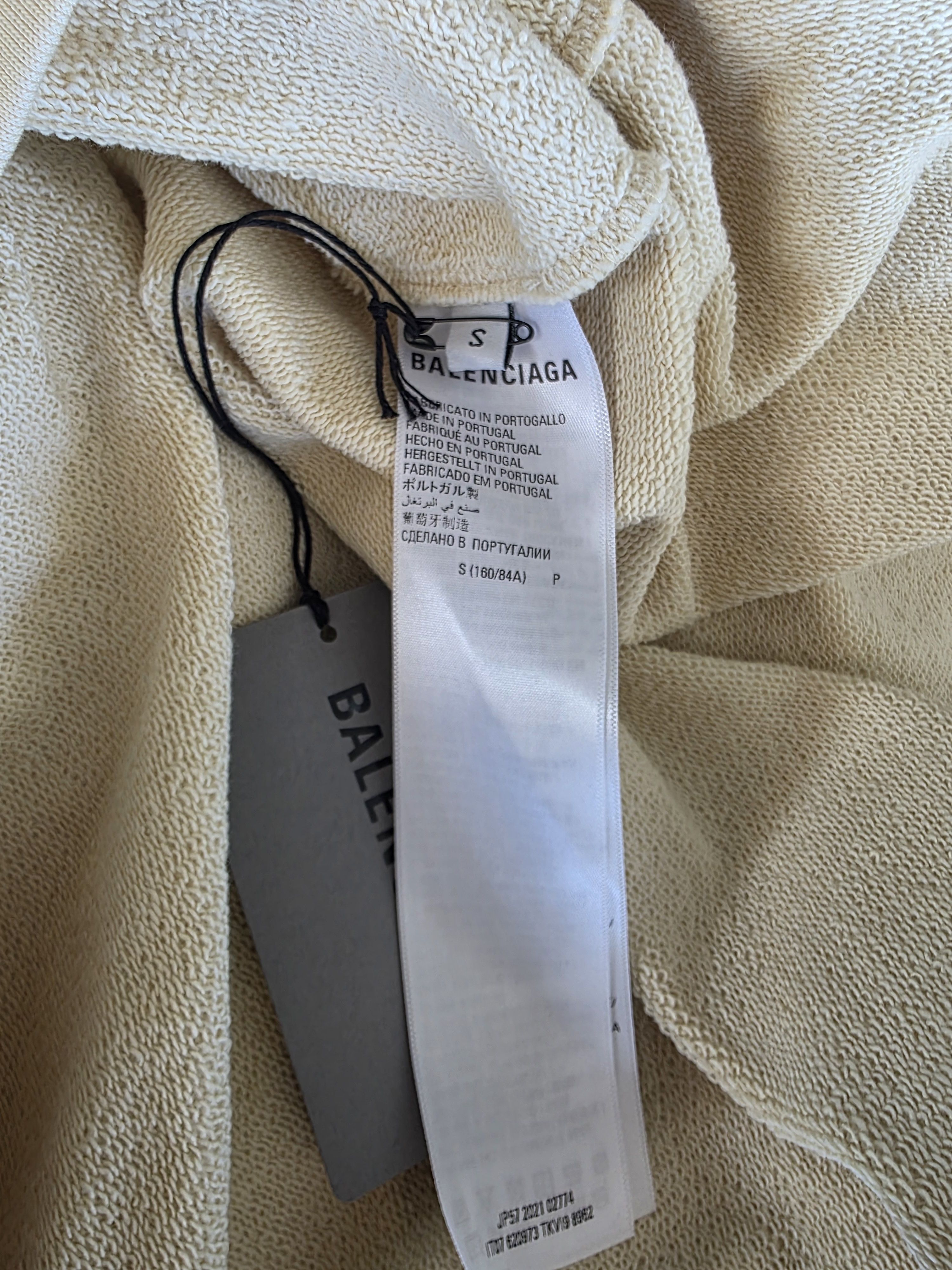 Balenciaga Balenciaga Political Campaign Oversized Hoodie Small Size US S / EU 44-46 / 1 - 4 Thumbnail