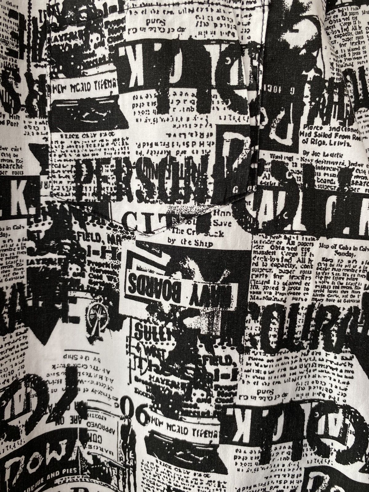 Vintage Vintage Seditionaries Punk Newspaper Sexy Print Button Up Shirt Long Sleeve Size US M / EU 48-50 / 2 - 5 Thumbnail