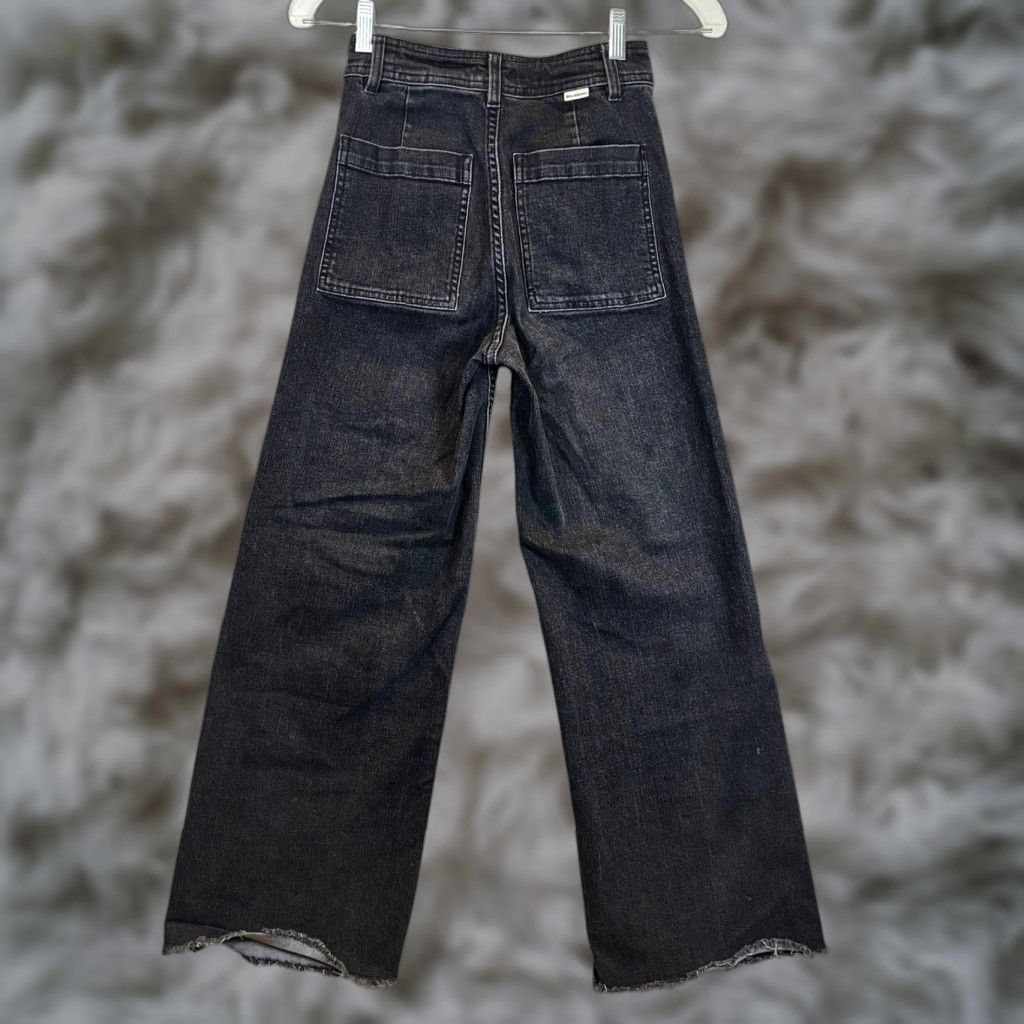 Billabong VINTAGE Billabong Jeans 2000s Women 24 Black Free Fall High-Waist Wide Leg Flare Raw Hem Size 42" / US 20 - 1 Thumbnail