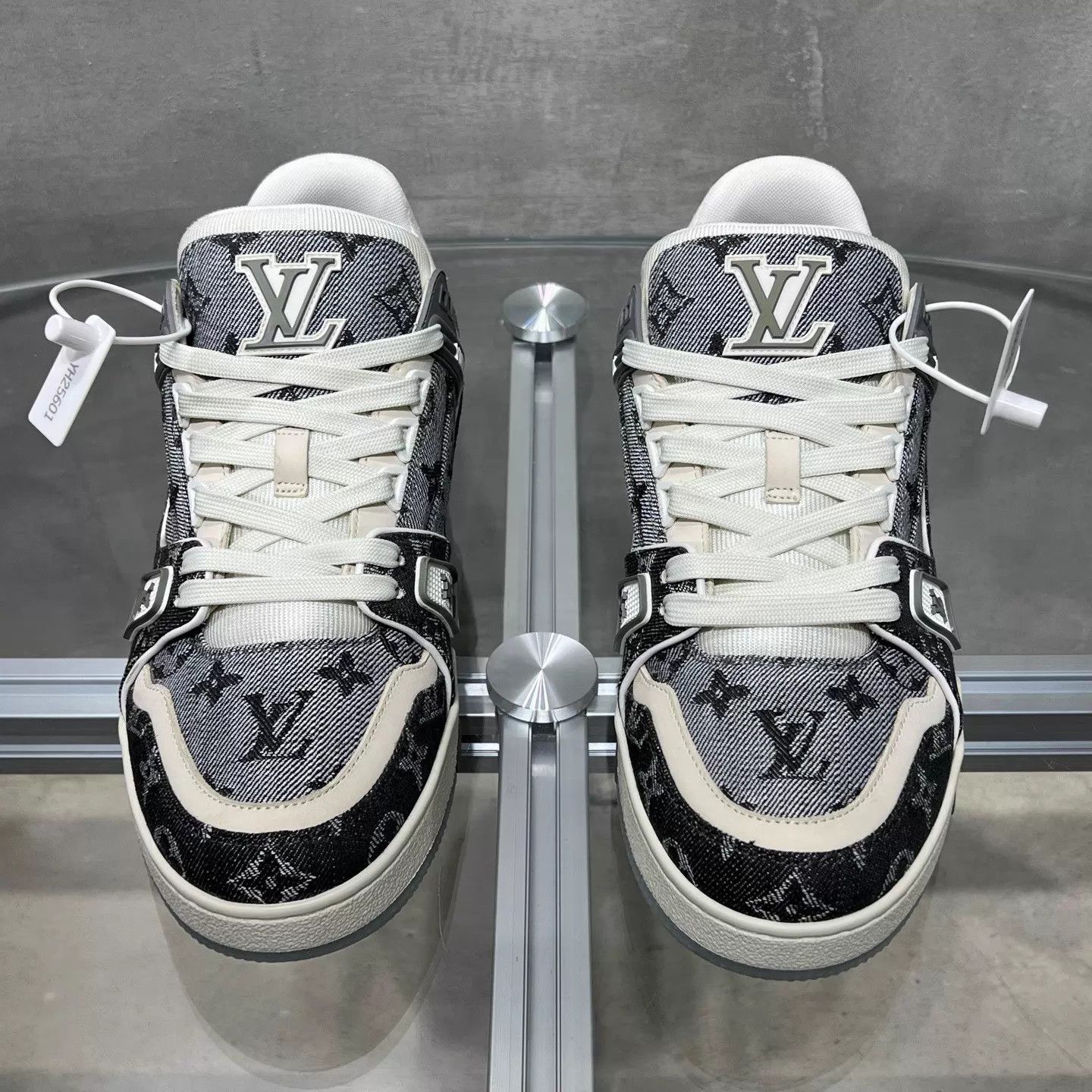 Louis Vuitton LV Trainer AOP Gray White Denim UK7 Size US 8 / EU 41 - 1 Thumbnail