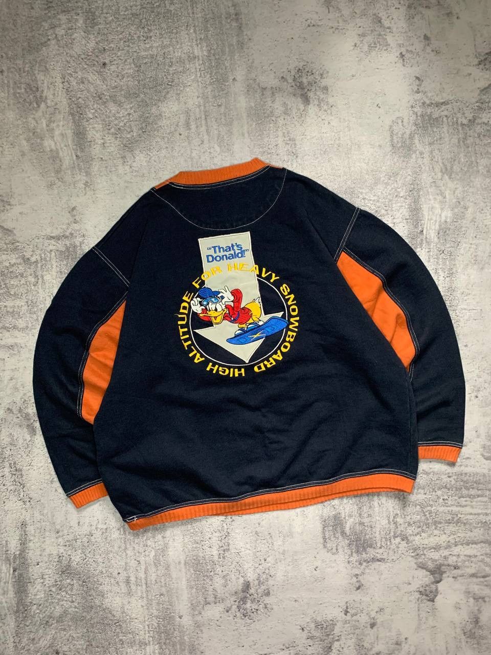 Disney × Vintage Crazy Vintage 90s Disney Donald Duck Sweatshirt Size US M / EU 48-50 / 2 - 6 Thumbnail