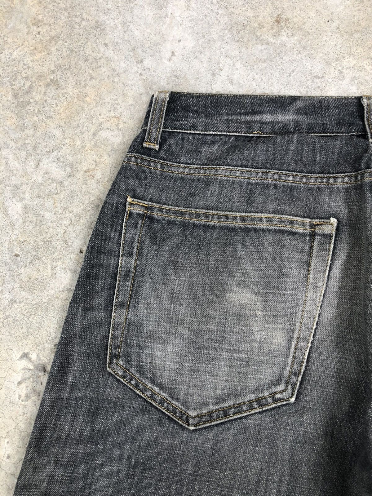 Tom Ford Gucci Distressed Denim Jeans Size US 29 - 15 Thumbnail