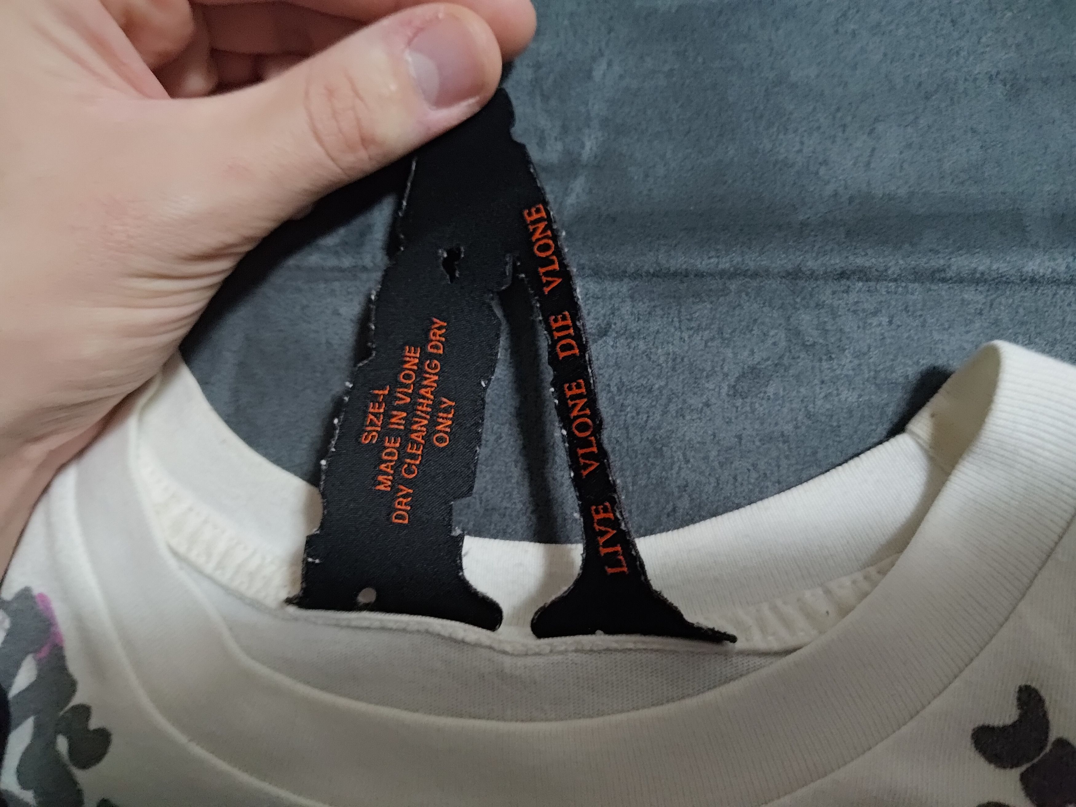 Vlone Vlone "Yams Day Yamborghini Jesus" white tee Size US L / EU 52-54 / 3 - 4 Thumbnail