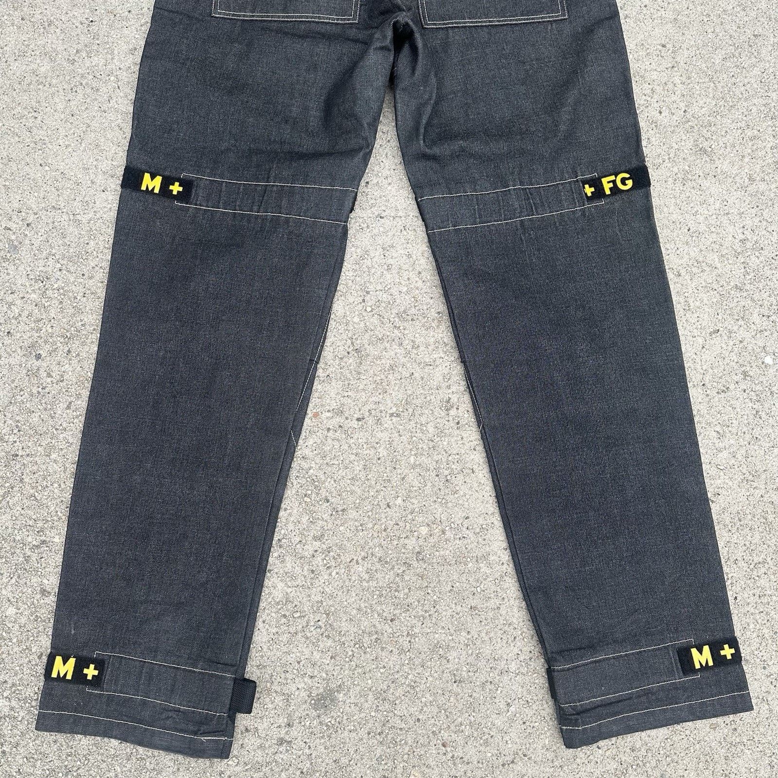 Marithe + Francois Girbaud × Vintage Vintage Marithe Francois Girbaud Black Denim Cargo Pants Size US 38 / EU 54 - 6 Thumbnail