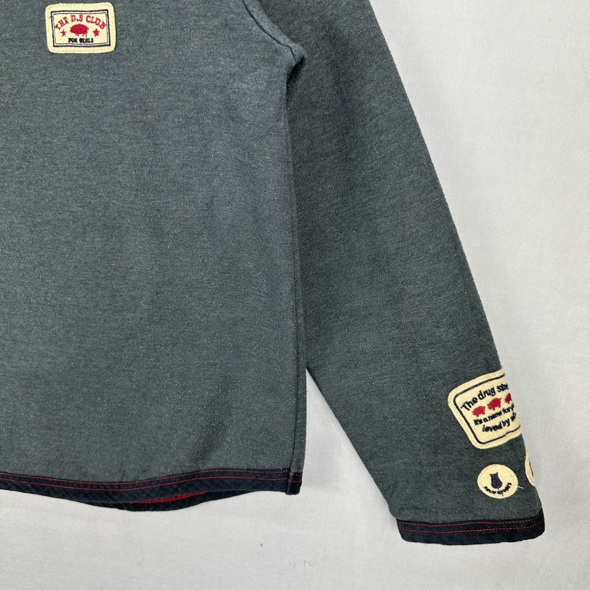 Vintage Vintage The DS Club Drug Store Sweatshirt Size US S / EU 44-46 / 1 - 3 Thumbnail