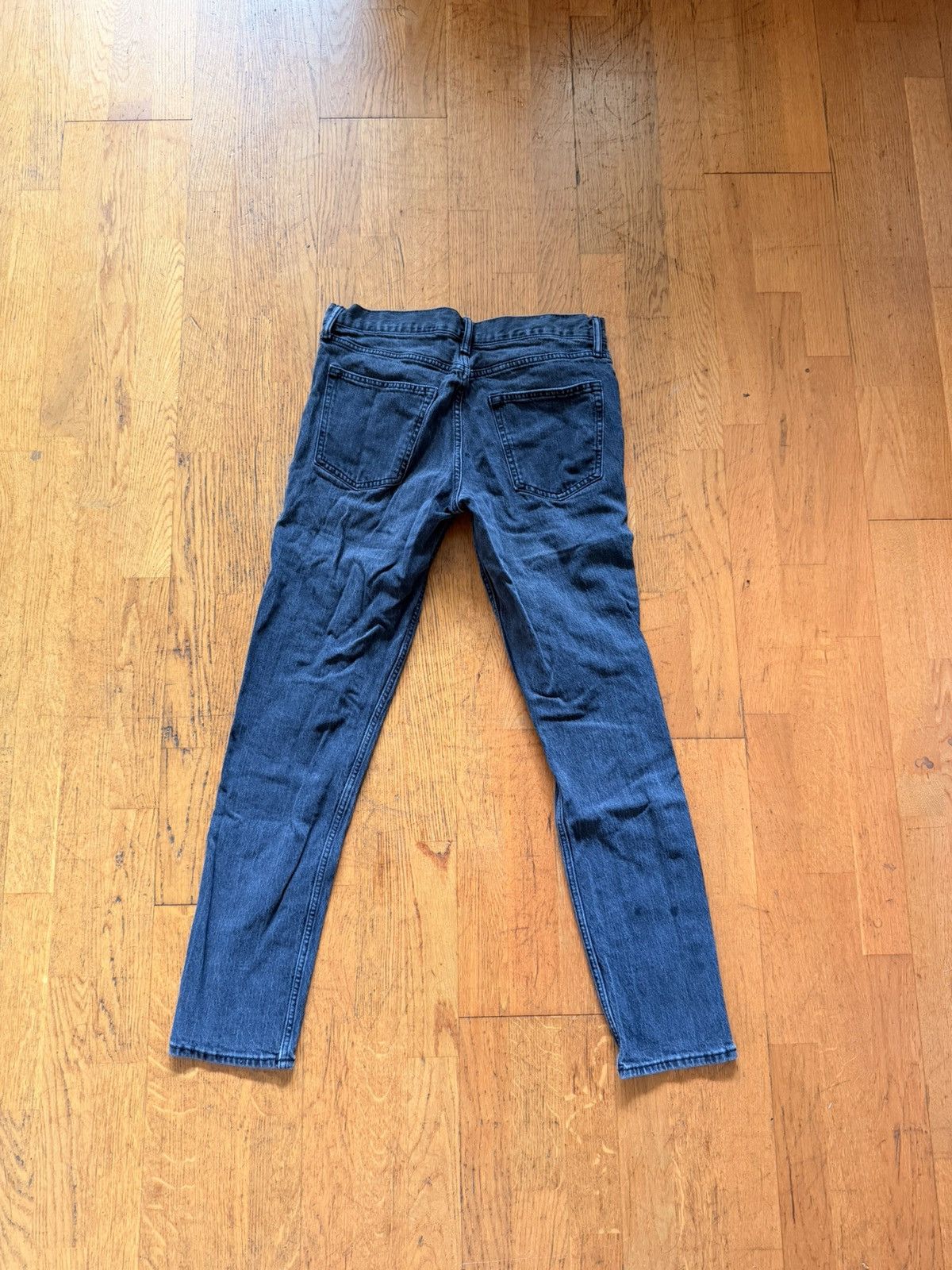 Old Navy Old Navy Skinny Jeans Size US 32 / EU 48 - 5 Thumbnail