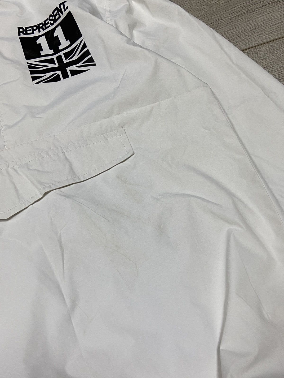 Represent Clo. Represent spell out big logo anorak buttons Size US M / EU 48-50 / 2 - 8 Thumbnail