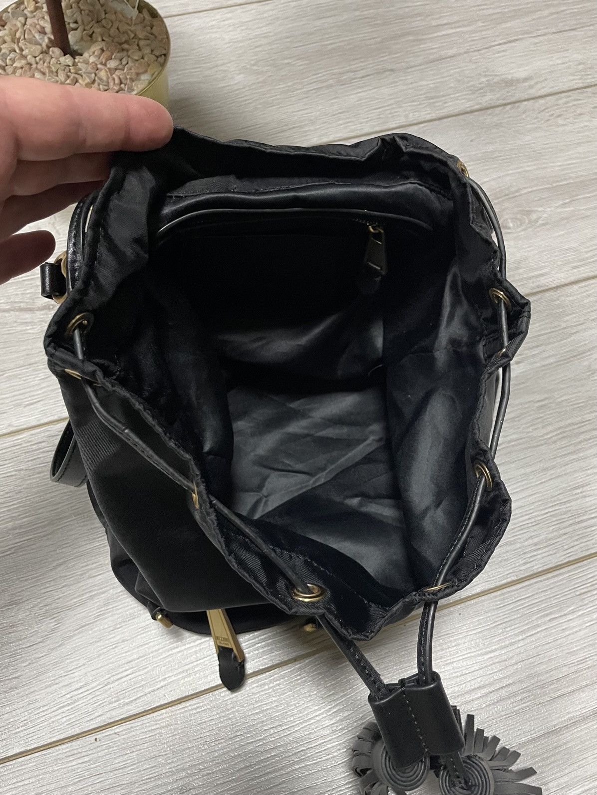 Moschino Moschino big gold logo backpack spell out Size ONE SIZE - 18 Thumbnail