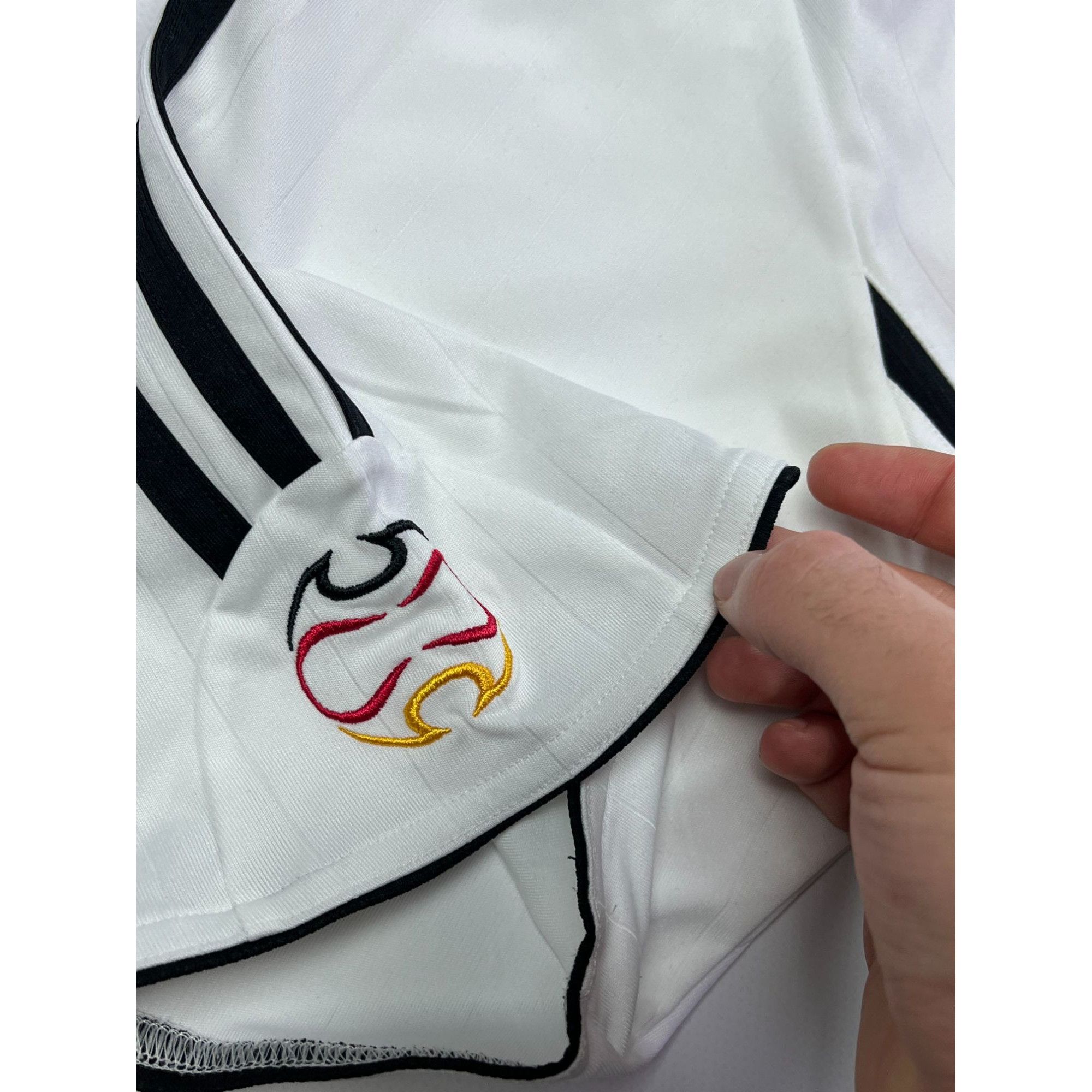 Adidas × Vintage Adidas Germany Home Jersey 2006 Size US L / EU 52-54 / 3 - 8 Thumbnail