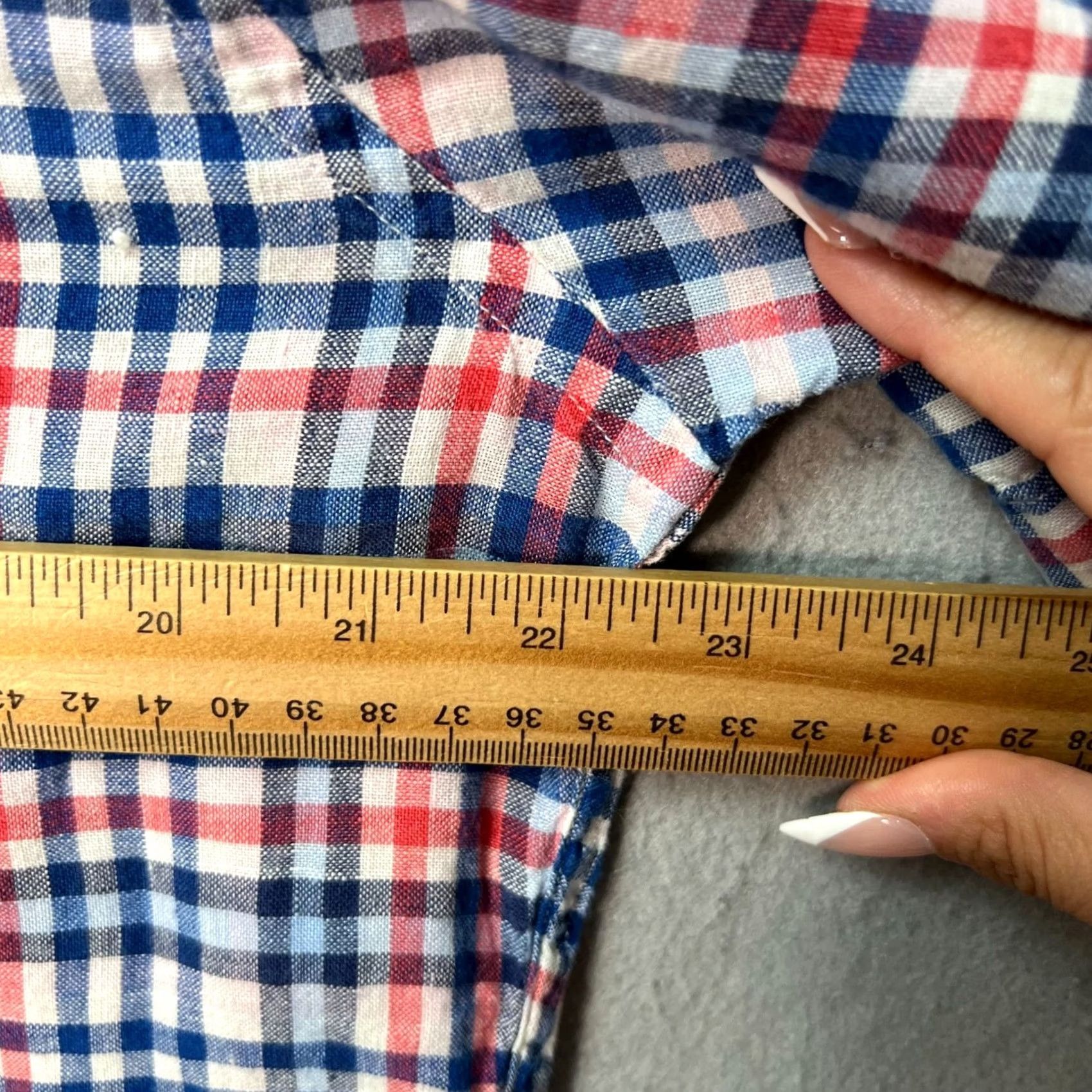 Brooks Brothers Brooks Brothers Button-Up Shirt Mens Large Blue Plaid Linen 1005 346 Regular Collar Down Short Sleeve Vintage No Size US L / EU 52-54 / 3 - 5 Thumbnail