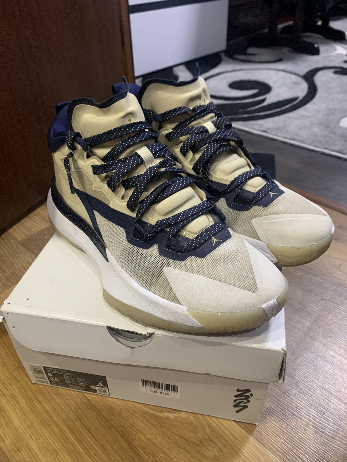 Jordan Brand JORDAN ZION 1 Size US 8 / EU 41 - 1 Thumbnail