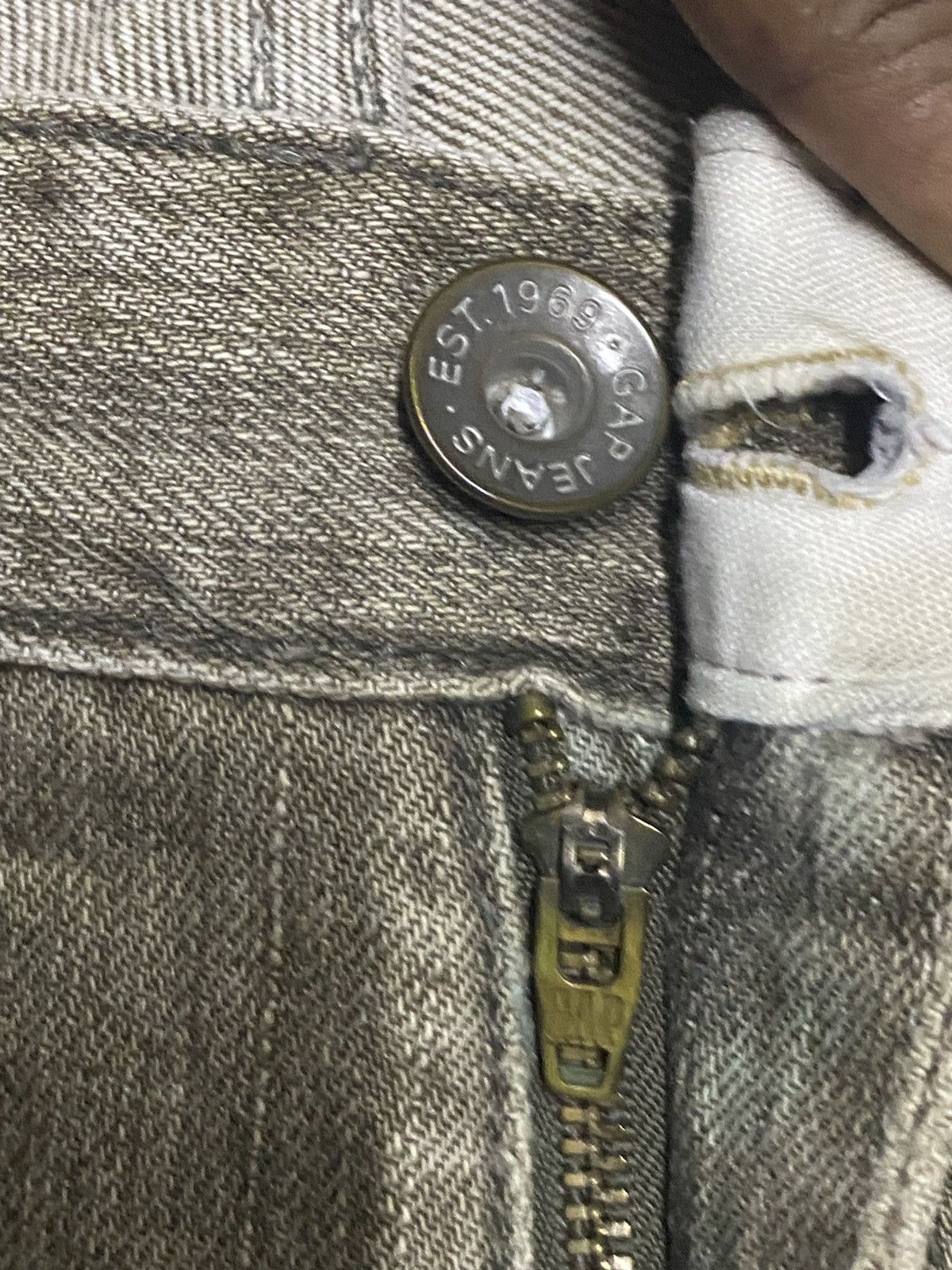 Dapper Dan × Gap Vintage Gap Denim Brown Faded Distressed Loose Jeans Size US 30 / EU 46 - 13 Thumbnail