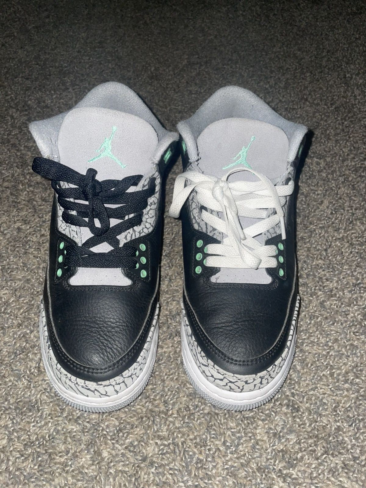 Jordan Brand Jordan 3 “ Green Glow” Size US 7 / EU 40 - 3 Thumbnail