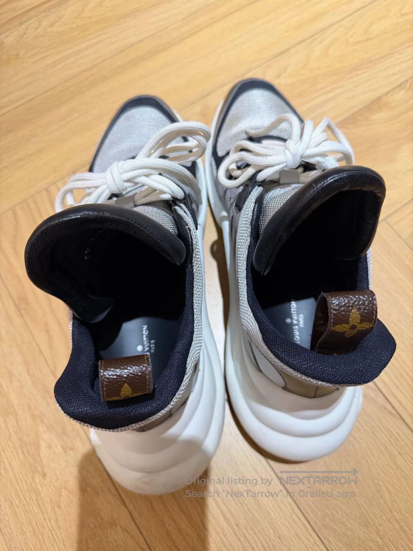 Louis Vuitton authentic lv dad sneakers size 42 silver. Size US 9 / EU 42 - 4 Thumbnail