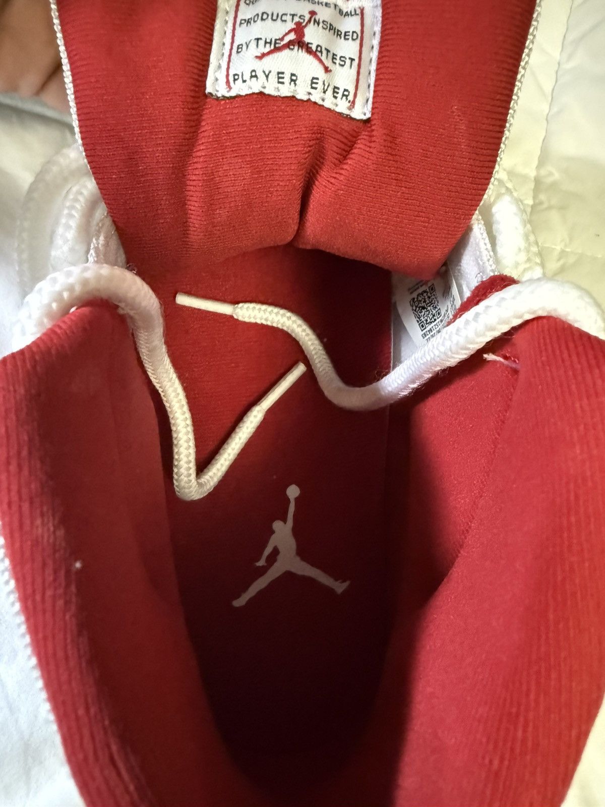 Jordan Brand Jordan Cherry 11 (2022) Size US 9 / EU 42 - 4 Thumbnail
