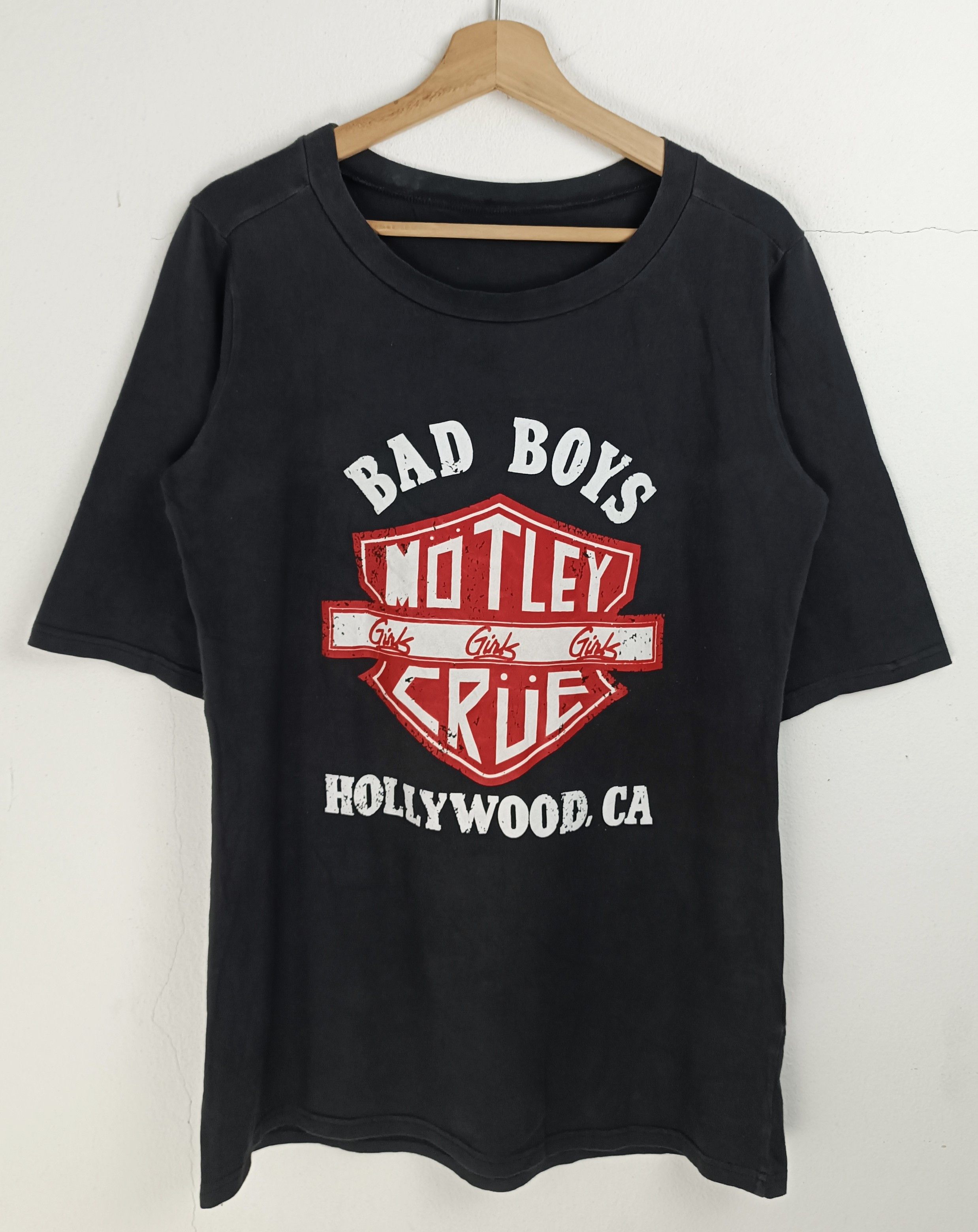 Band Tees VINTAGE BAD BOYS MOTLEY CRUE HOLLYWOOD CA VERY RARE Size US M / EU 48-50 / 2 - 3 Thumbnail