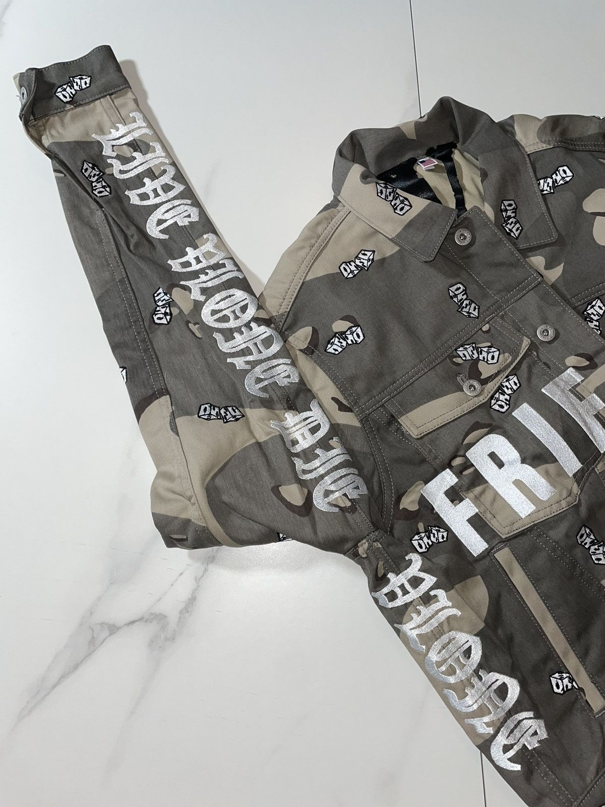 Vlone Unreleased Vlone Dice Camo Embroidered Denim Jacket Medium Size US M / EU 48-50 / 2 - 9 Thumbnail