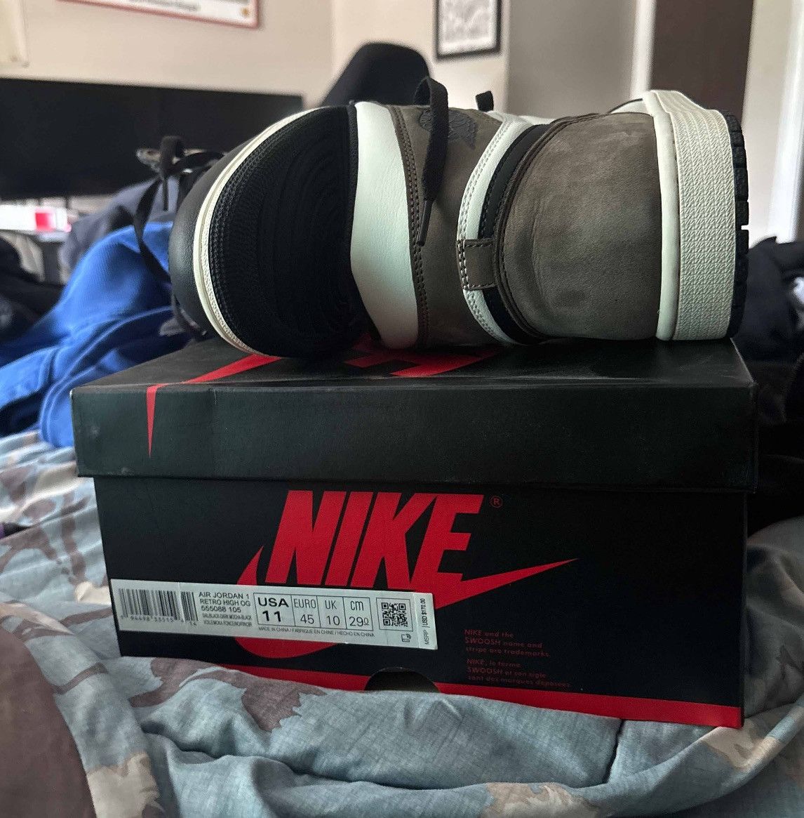 Jordan Brand Jordan 1 mocha high Size US 10.5 / EU 43-44 - 7 Thumbnail