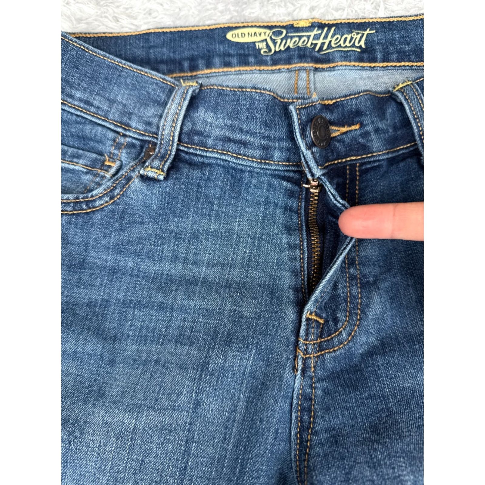 Old Navy Old Navy Women's Blue Denim Bootcut Jeans Size 6 Regular Stretch Cotton Blend Fall Spring Summer Size 28" / US 6 / IT 42 - 5 Thumbnail