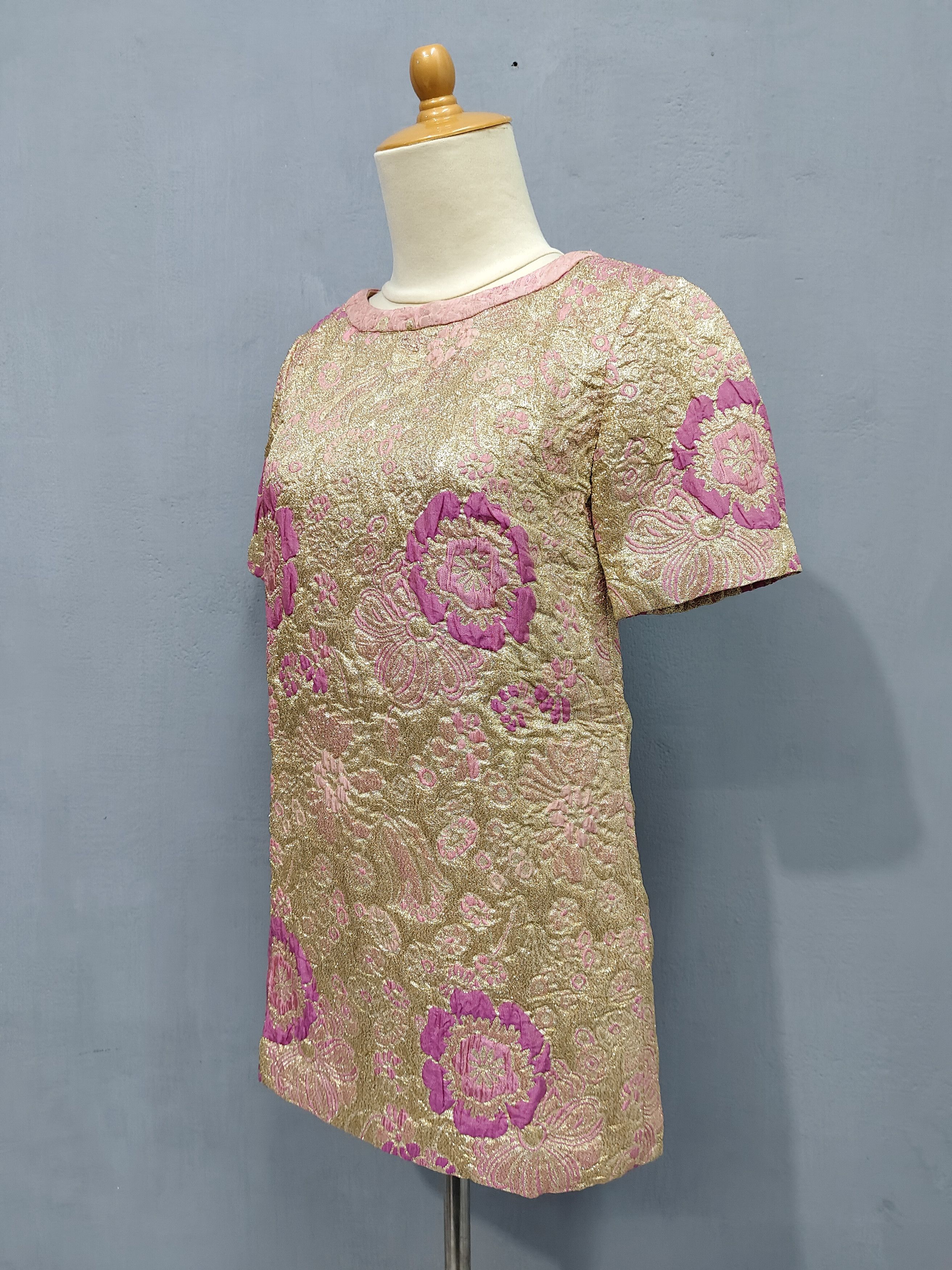 Dolce & Gabbana 00s D&G- Gold Metallic Floral Brocade Textured Jacquard Top Size S / US 4 / IT 40 - 3 Thumbnail