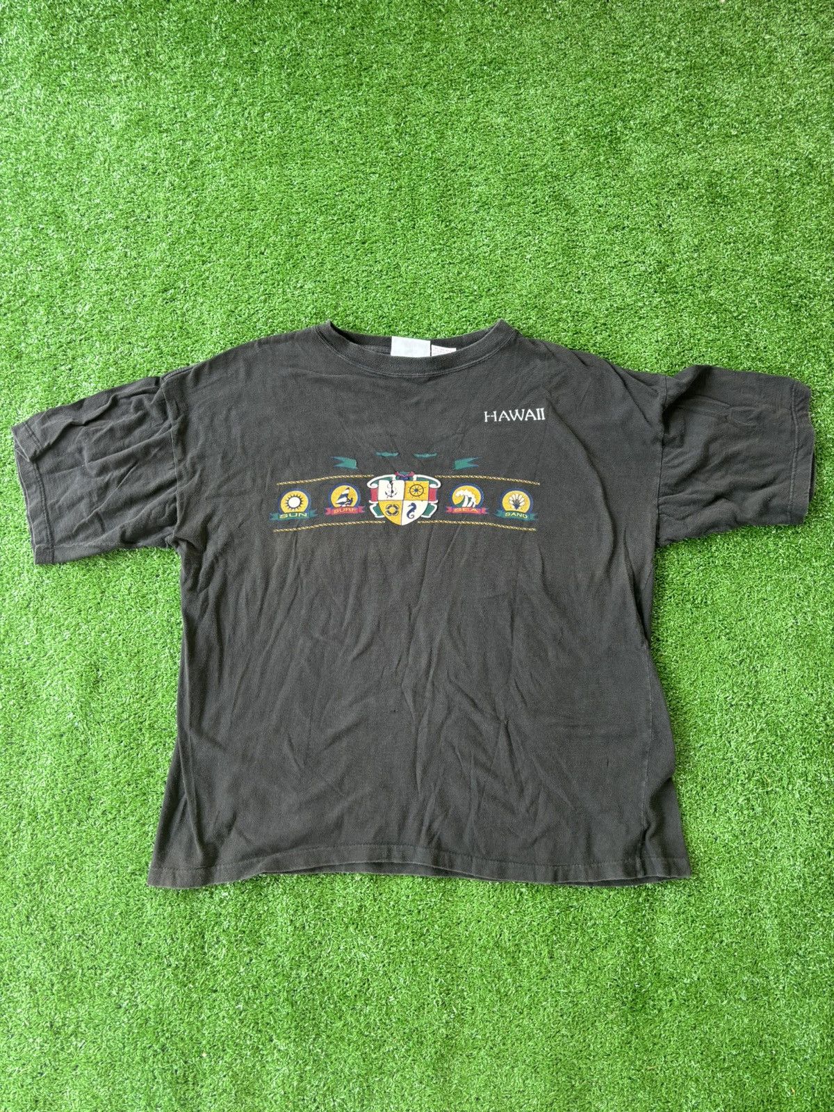 Vintage Vintage Hawaii Tshirt 1998 Size US XL / EU 56 / 4 - 1 Thumbnail