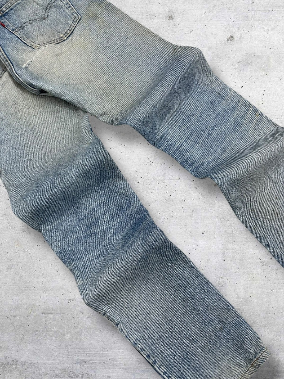 Levi's Vintage Clothing VINTAGE 505 LEVIS USA DESIGNER 90S OLD STAIN MUD OG DENIM Size US 26 / EU 42 - 13 Thumbnail