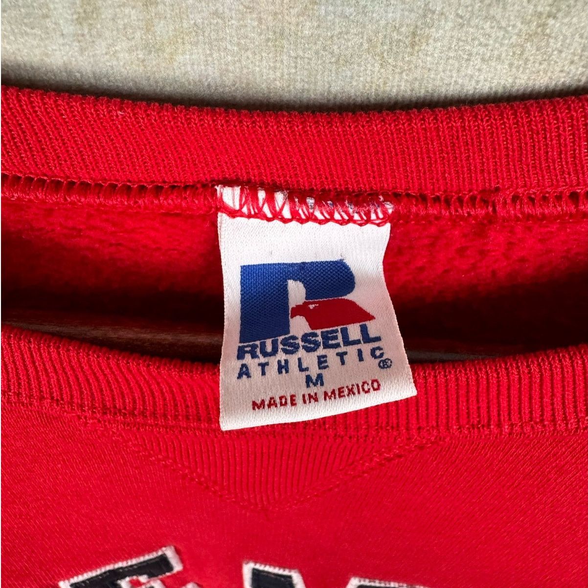 Russell Athletic × Vintage VTG 90s Ole Miss Rebels Crewneck Sweatshirt Sz M Russell Size US M / EU 48-50 / 2 - 9 Thumbnail