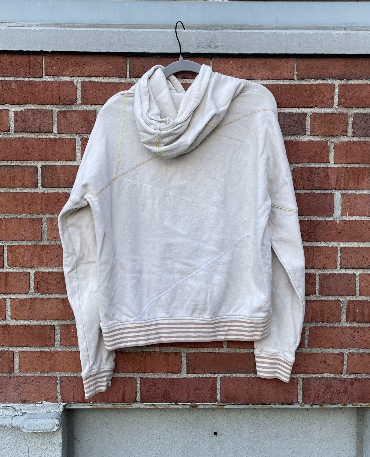 Cookies Cookies Brand Embroidered Cream Colored Pullover Hoodie Size US M / EU 48-50 / 2 - 5 Thumbnail